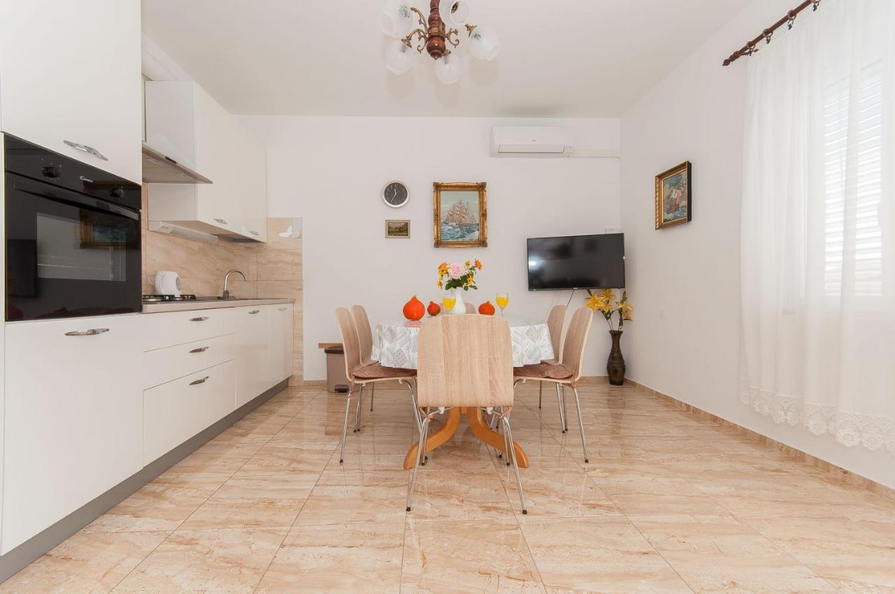 Apartments Marija Pisak Ngoại thất bức ảnh
