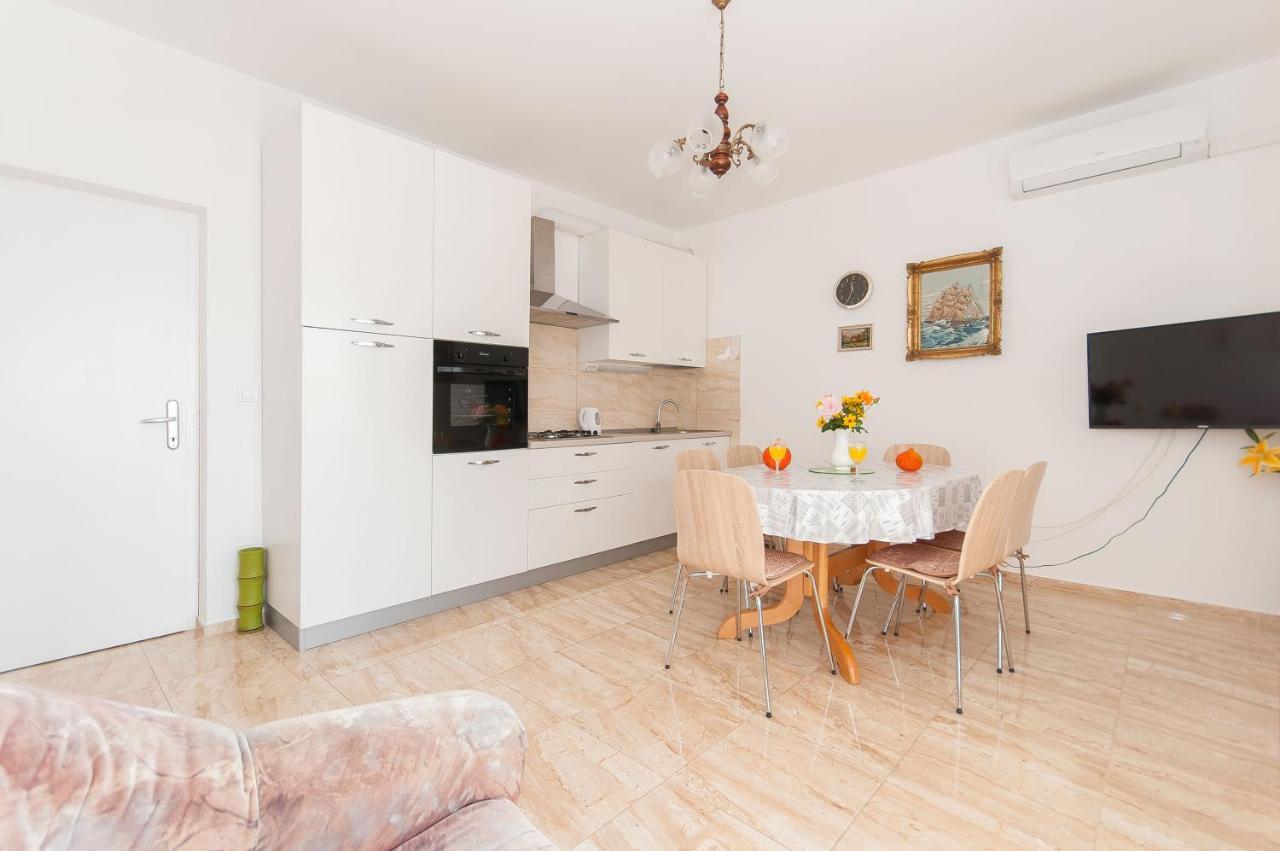 Apartments Marija Pisak Ngoại thất bức ảnh